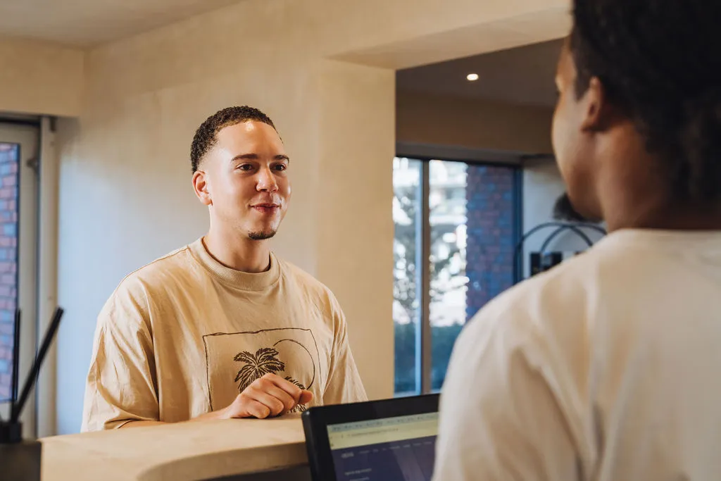 Onderlichaam laserontharen voor mannen bij Gloow Ypenburg